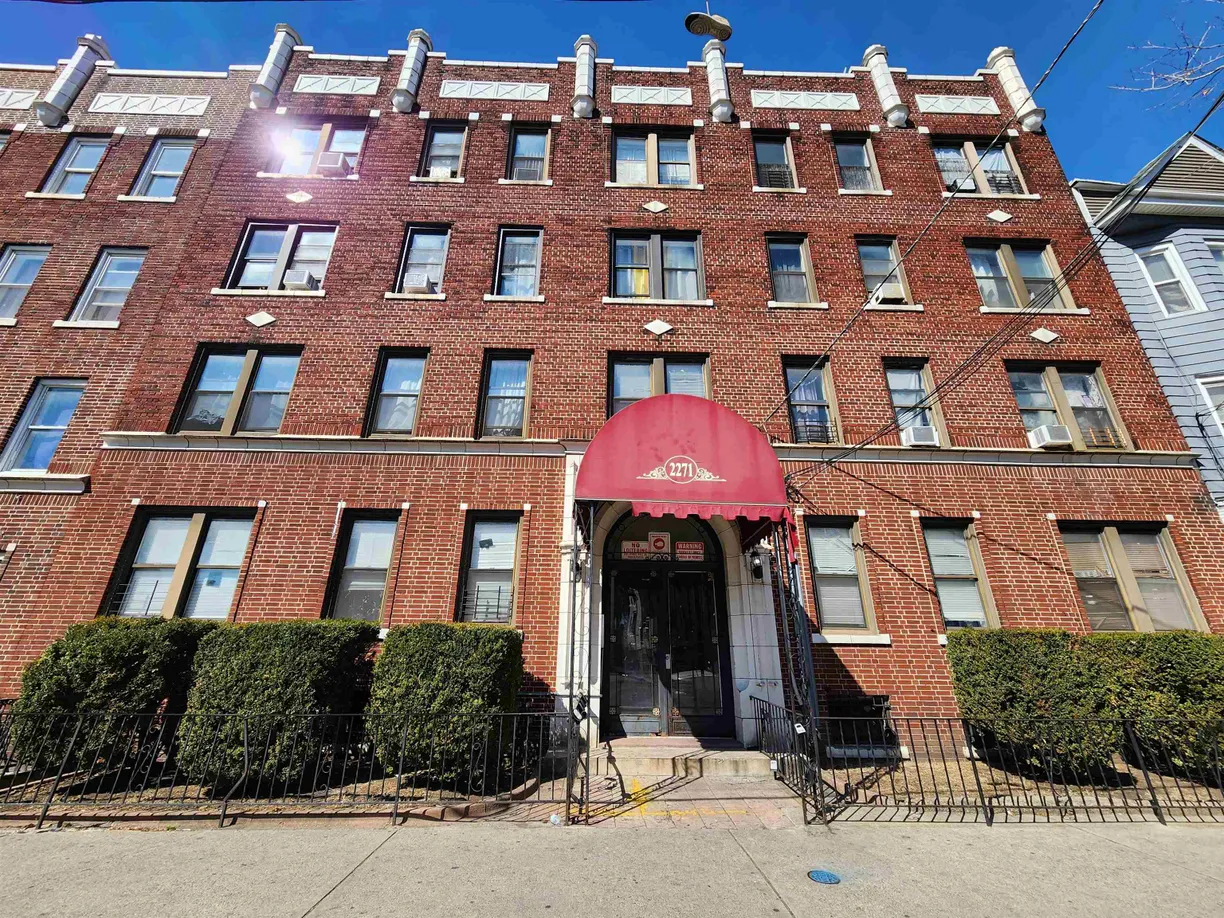 Jersey City/Hoboken Real Estate | View 2271 JOHN F KENNEDY BLVD, 403 | 1 Bed, 1 Bath
