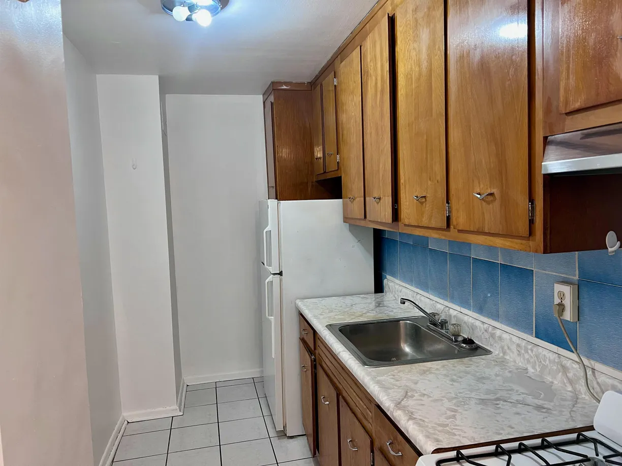 Jersey City/Hoboken Real Estate | View 225 ST PAULS AVE, 6B | Listing