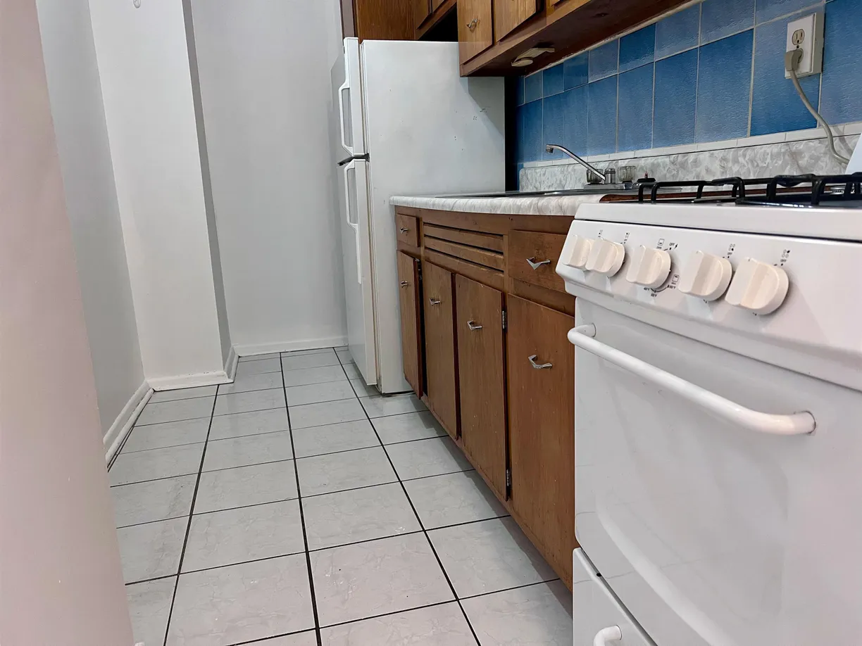 Jersey City/Hoboken Real Estate | View 225 ST PAULS AVE, 6B | Listing
