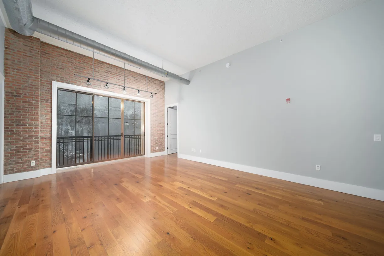 Jersey City/Hoboken Real Estate | View 100 PATERSON PLANK RD, 323 | Listing