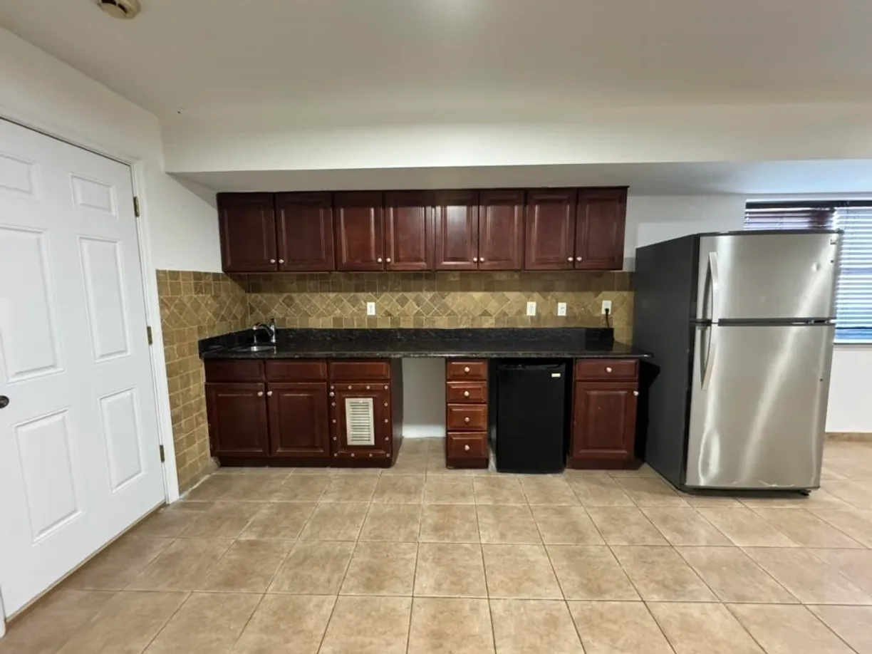 Jersey City/Hoboken Real Estate | View 40 LEONARD ST, 1 | 4 Beds, 3 Baths
