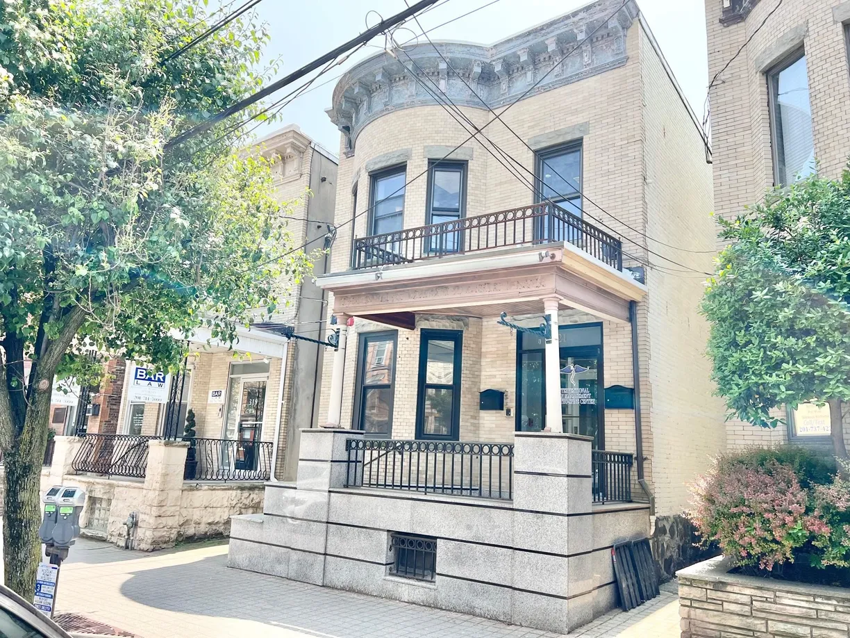 Jersey City/Hoboken Real Estate | View 321 60TH ST, 1