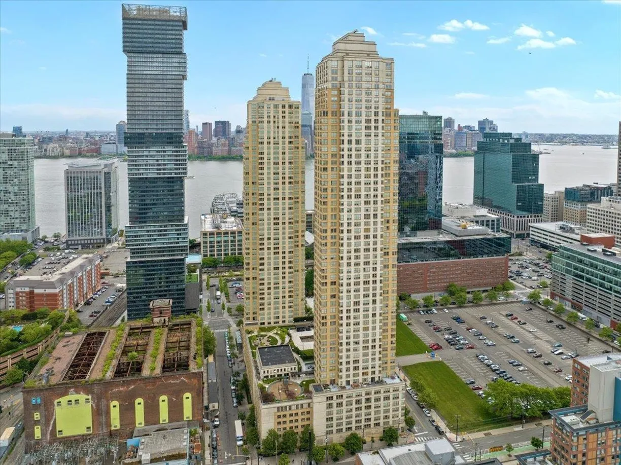 Jersey City/Hoboken Real Estate | View 88 MORGAN ST, 2407 | 1 Bed, 1 Bath