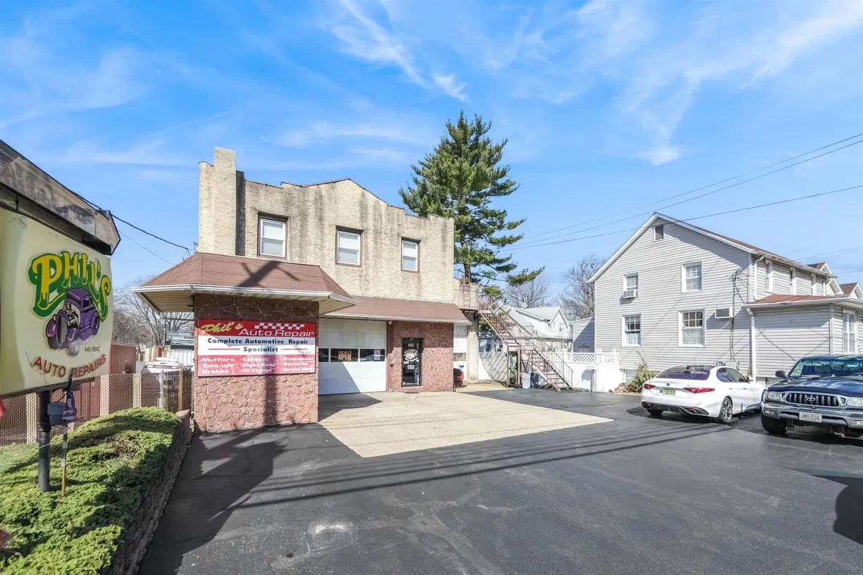 Jersey City/Hoboken Real Estate | View 411 LIBERTY ST | Listing