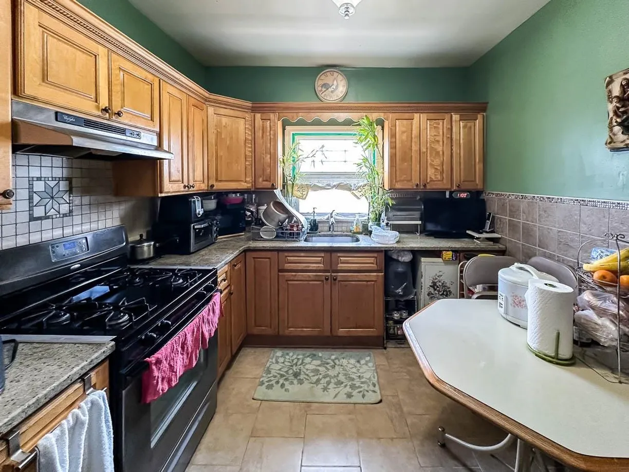 Jersey City/Hoboken Real Estate | View 151 AUDUBON AVE | Listing