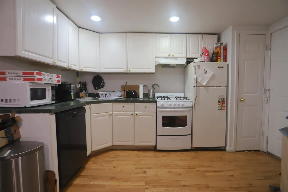 Jersey City/Hoboken Real Estate | View 912 WASHINGTON ST, G | 2 Beds, 1 Bath