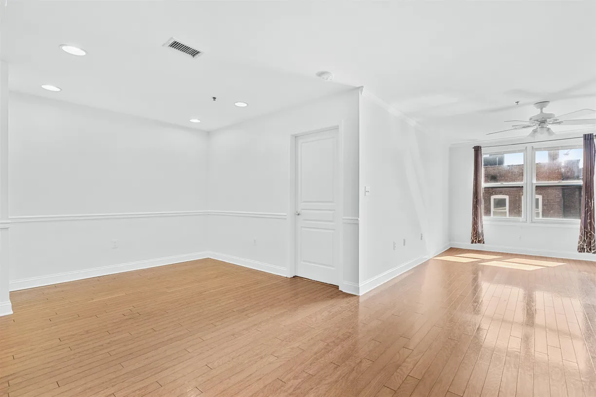 Jersey City/Hoboken Real Estate | View 711 CLINTON ST, 6E | 2 Beds, 2 Baths