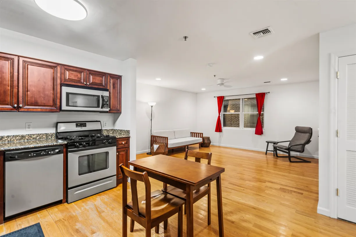 Jersey City/Hoboken Real Estate | View 135 38TH ST, 401 | 2 Beds, 2 Baths