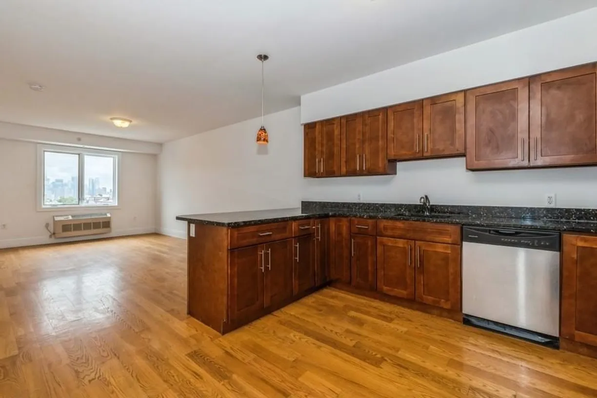 Jersey City/Hoboken Real Estate | View 125 43RD ST, 504 | 2 Beds, 2 Baths