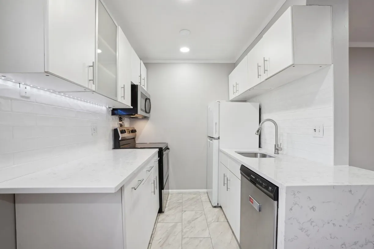 Jersey City/Hoboken Real Estate | View 56 68TH ST, 7 | Listing