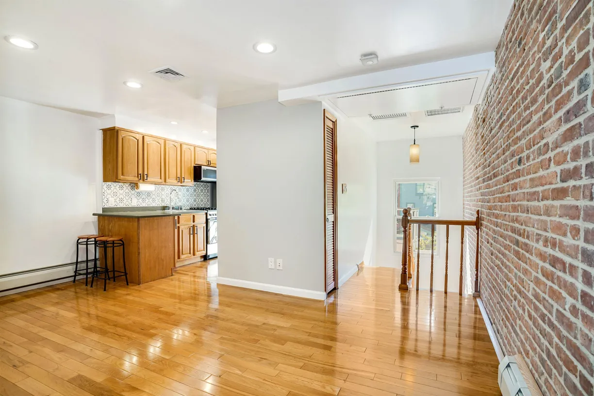 Jersey City/Hoboken Real Estate | View 201.5 YORK ST, 3 | 1 Bed, 1 Bath