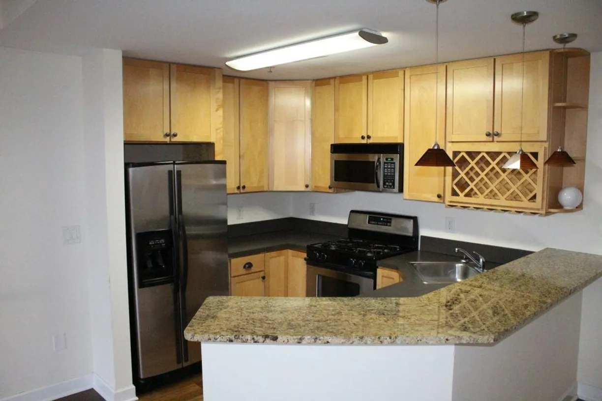 Jersey City/Hoboken Real Estate | View 610 NEWARK ST, 6B | 2 Beds, 2 Baths
