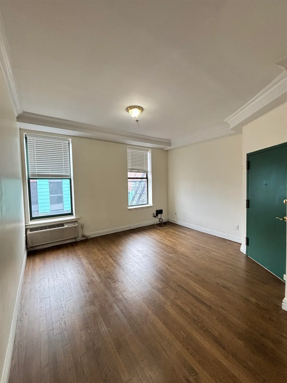 Jersey City/Hoboken Real Estate | View 461 4TH ST, 3W | 2 Beds, 1 Bath