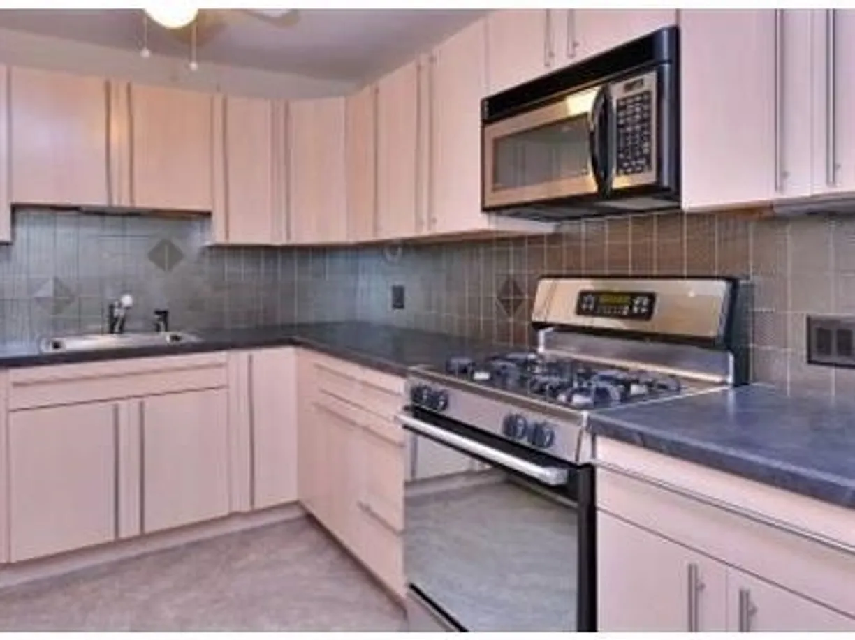 Jersey City/Hoboken Real Estate | View 445 DUNLIN PLAZA, 445 | Listing