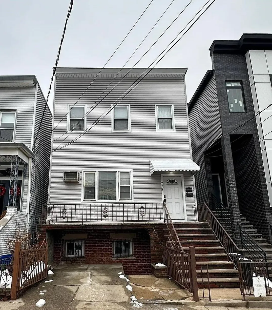Jersey City/Hoboken Real Estate | View 22 ZABRISKIE ST | 7 Beds, 3 Baths