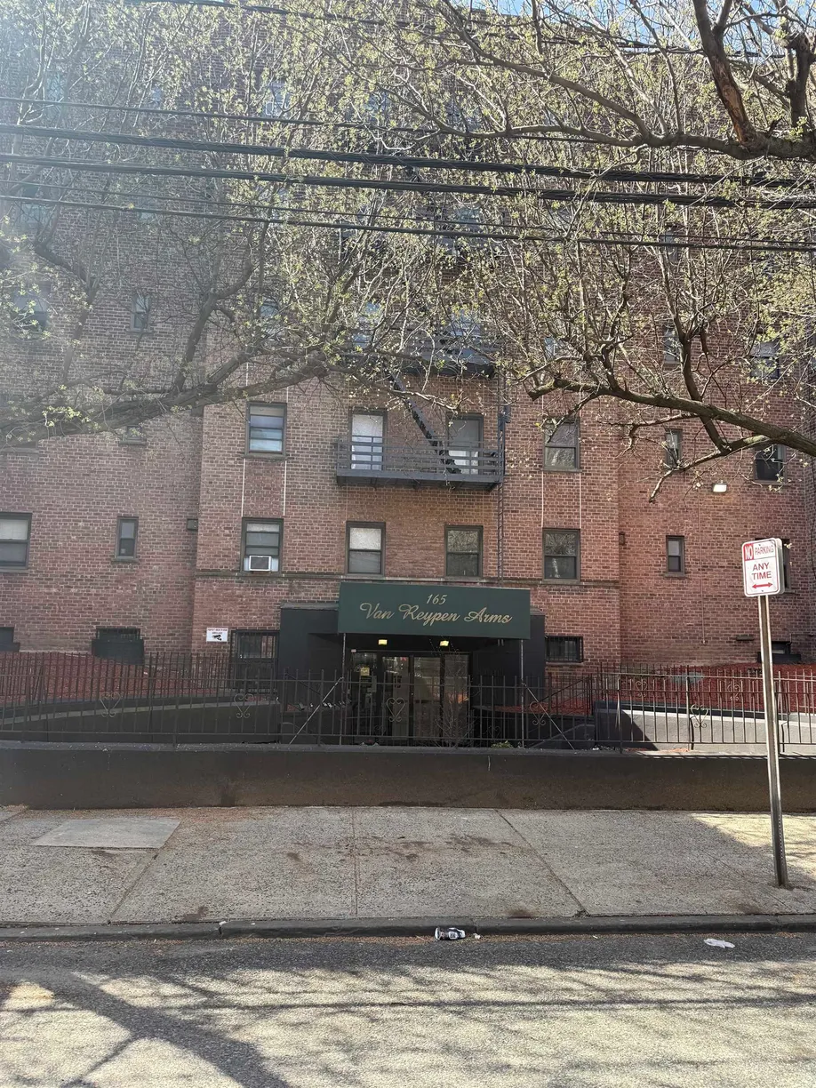 Jersey City/Hoboken Real Estate | View 165 VROOM ST, 4M | 1 Bath