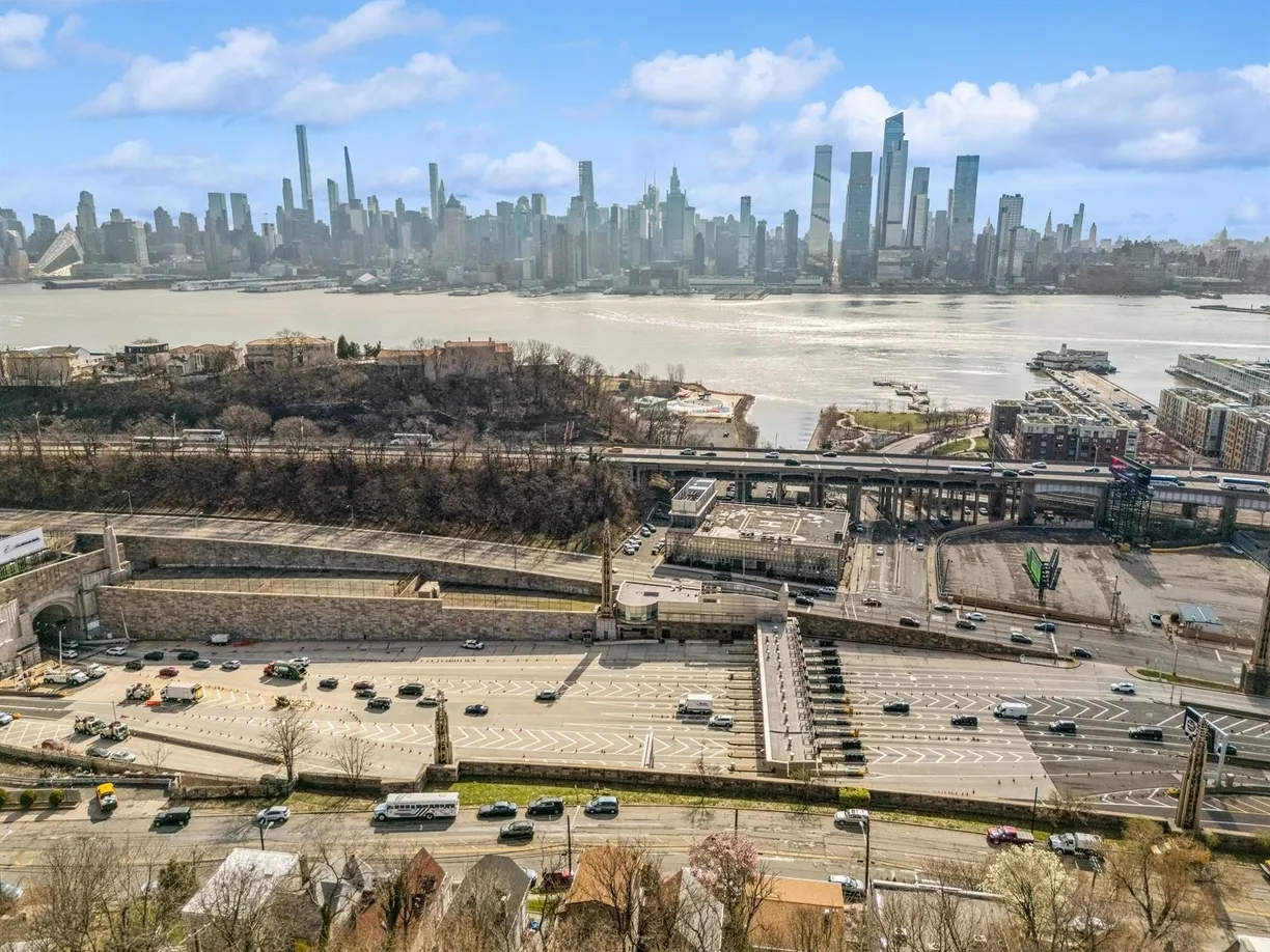 Jersey City/Hoboken Real Estate | View 68-74 HACKENSACK PLANK RD