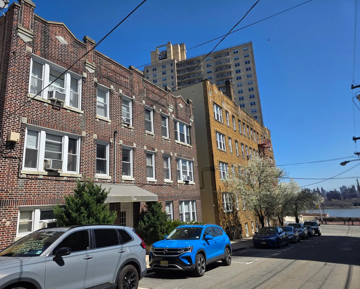 Jersey City/Hoboken Real Estate | View 10 66TH ST, 3B | 1 Bed, 1 Bath