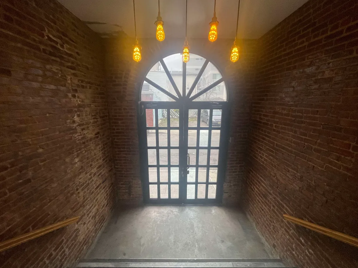 Jersey City/Hoboken Real Estate | View 35 ROCK ST, 22 | Listing