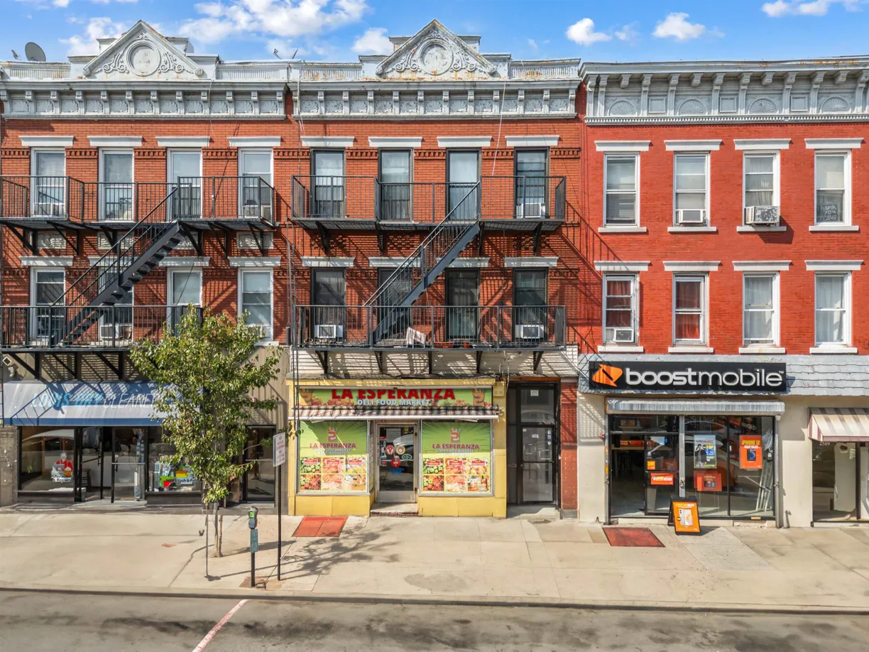 Jersey City/Hoboken Real Estate | View 2507 BERGENLINE AVE