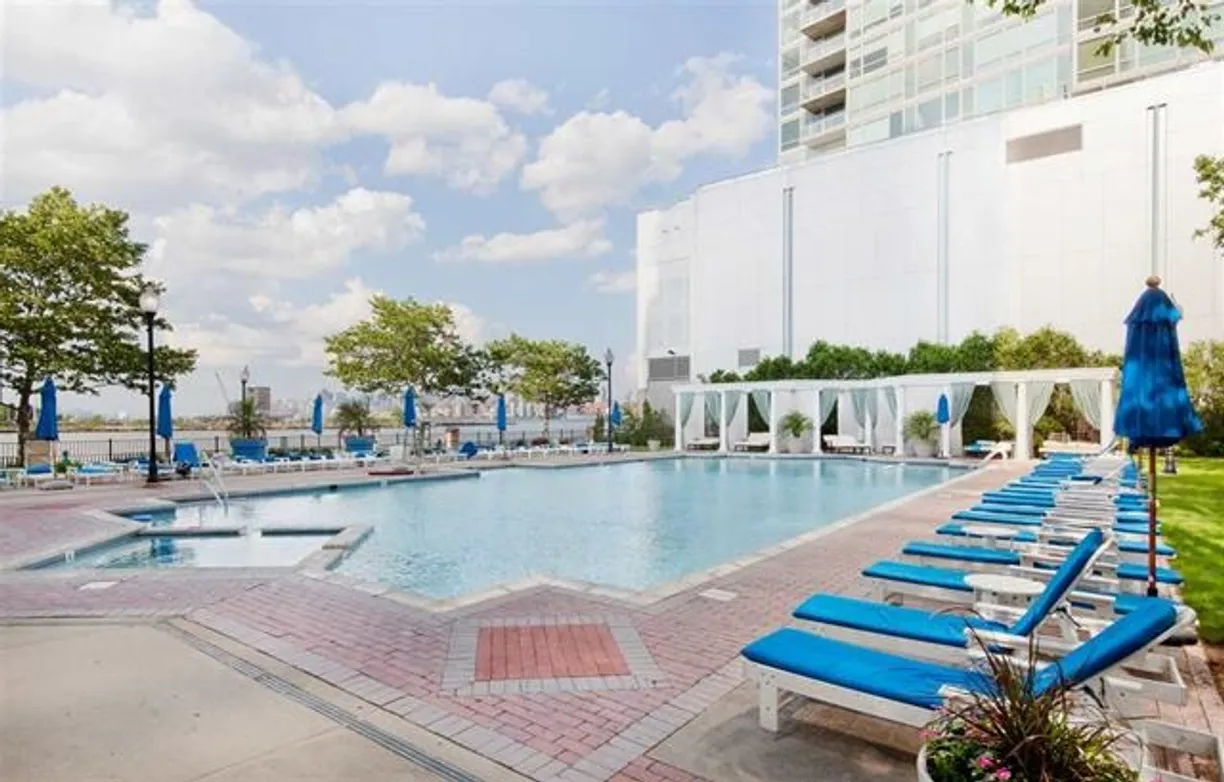 Jersey City/Hoboken Real Estate | View 20 2ND ST, 1710 | 1 Bed, 1 Bath