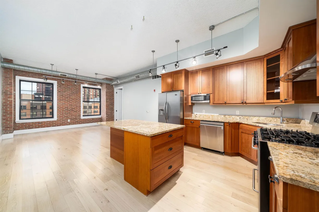 Jersey City/Hoboken Real Estate | View 100 PATERSON PLANK RD, 410 | 2 Beds, 2 Baths