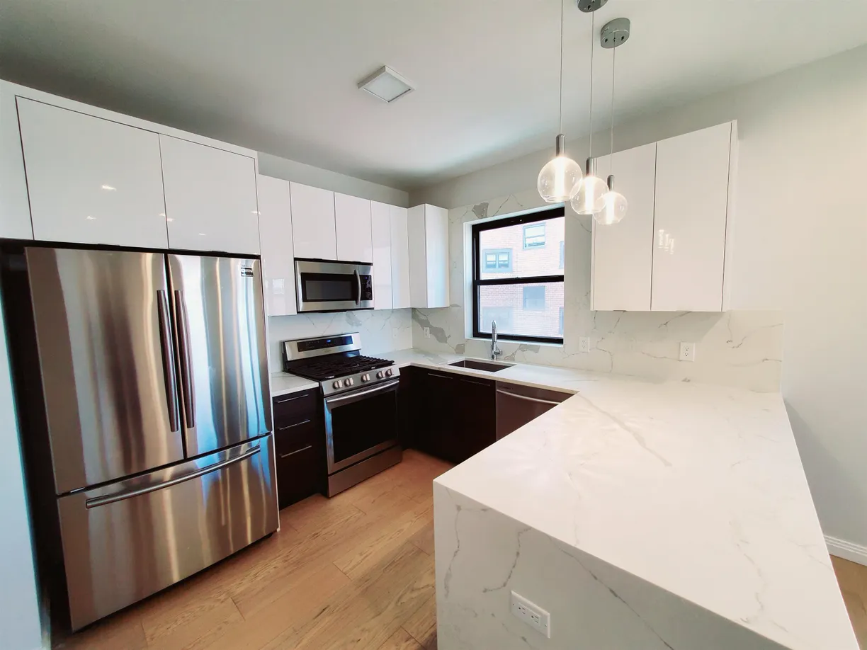 Jersey City/Hoboken Real Estate | View 6809 PALISADE AVE, 202 | Listing