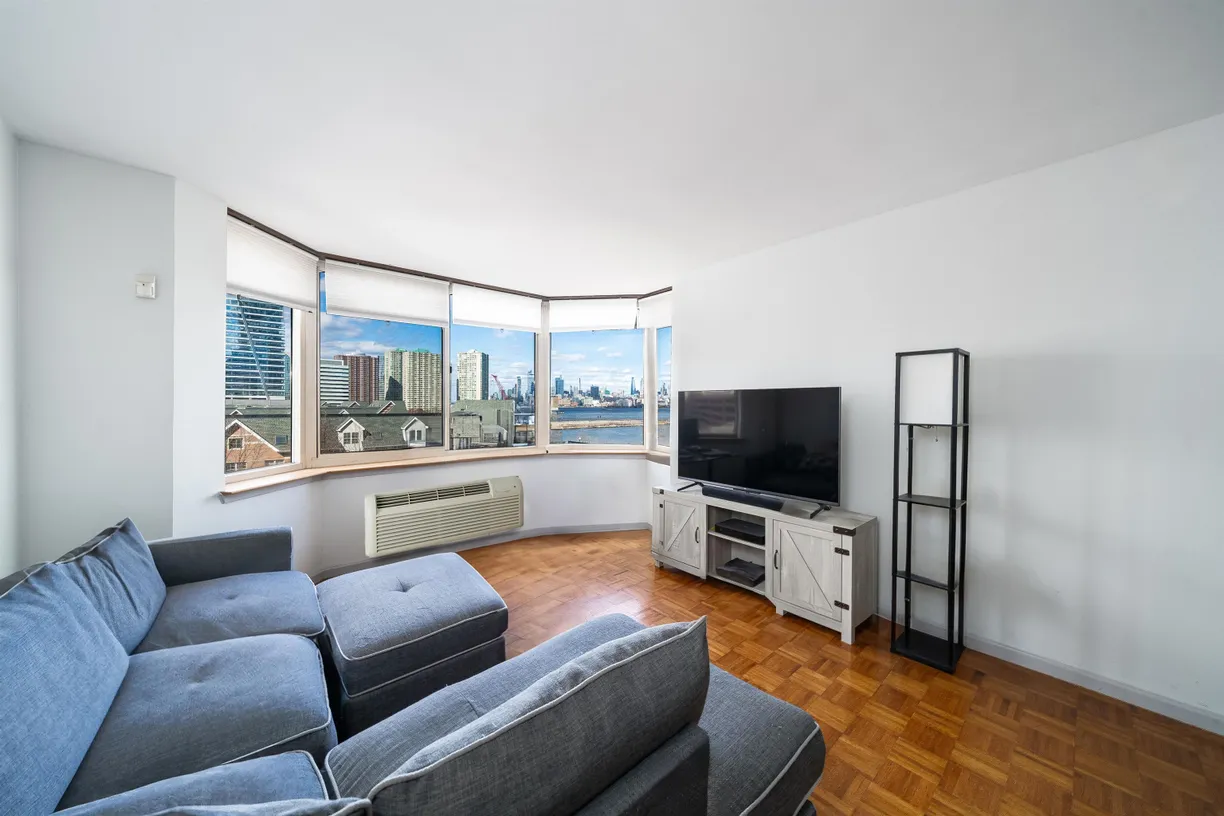 Jersey City/Hoboken Real Estate | View 1 2ND ST, 710 | 1 Bed, 1 Bath