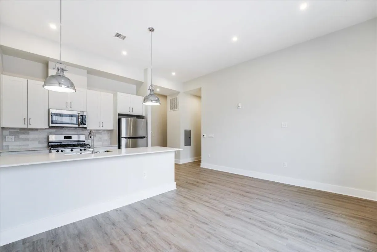 Jersey City/Hoboken Real Estate | View 667-665 GRAND ST, 401 | Listing