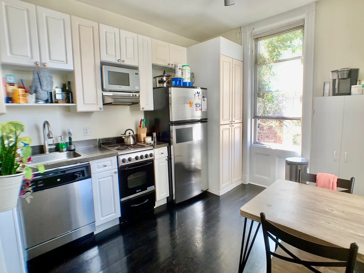 Jersey City/Hoboken Real Estate | View 1034 WILLOW AVE, 2 | 3 Beds, 1 Bath