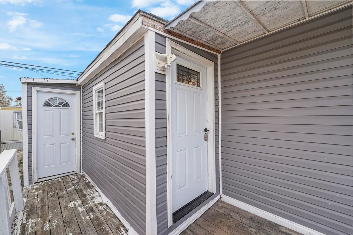 Jersey City/Hoboken Real Estate | View 21 HELEN DR | Listing