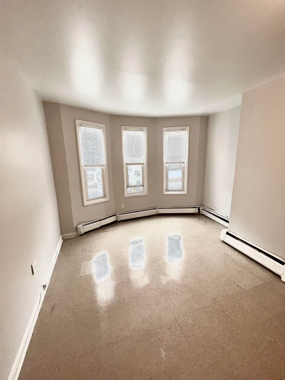 Jersey City/Hoboken Real Estate | View 2275 JOHN F KENNEDY BLVD, 1 | Listing