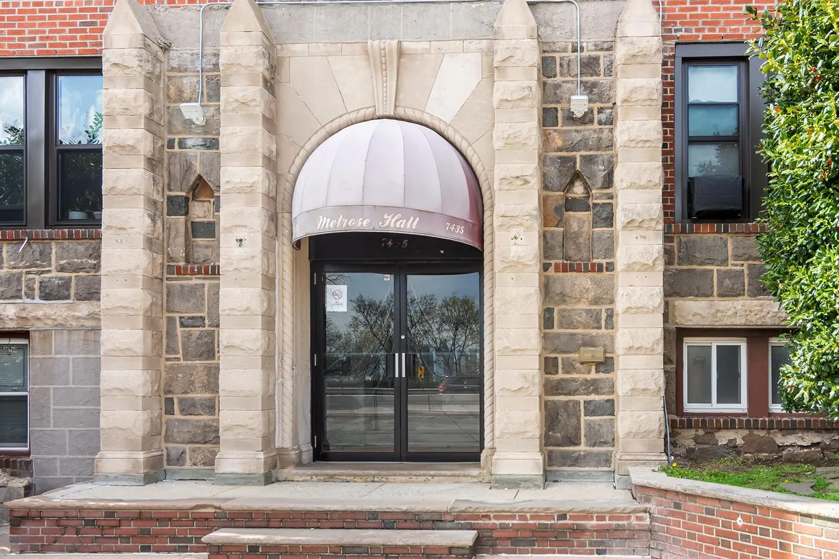 Jersey City/Hoboken Real Estate | View 7435 BLVD EAST, 43 | 2 Beds, 1 Bath