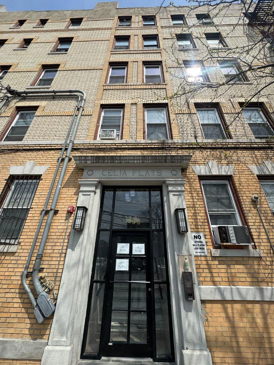 Jersey City/Hoboken Real Estate | View 330 50TH ST, 54 | 1 Bed, 1 Bath