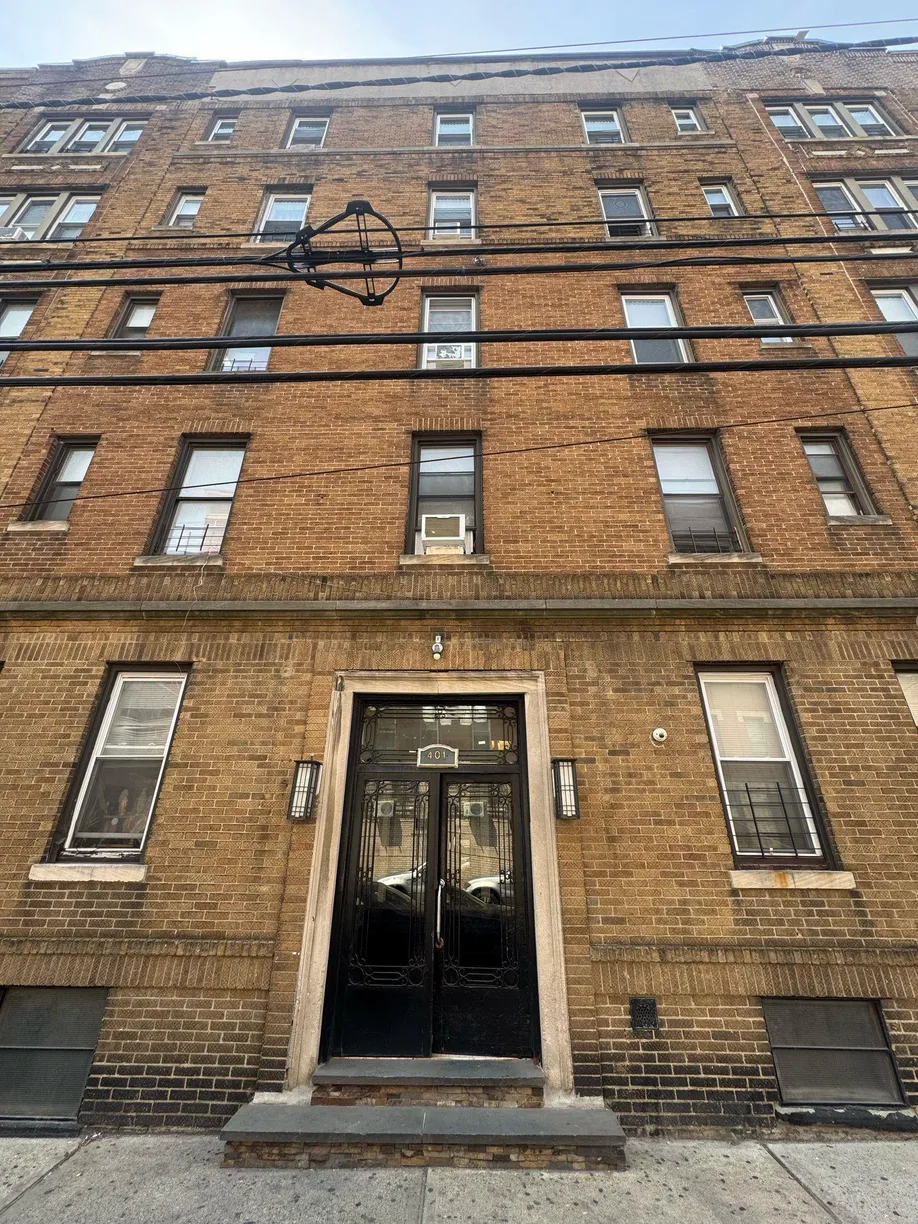 Jersey City/Hoboken Real Estate | View 401 53RD ST, 23 | 2 Beds, 1 Bath