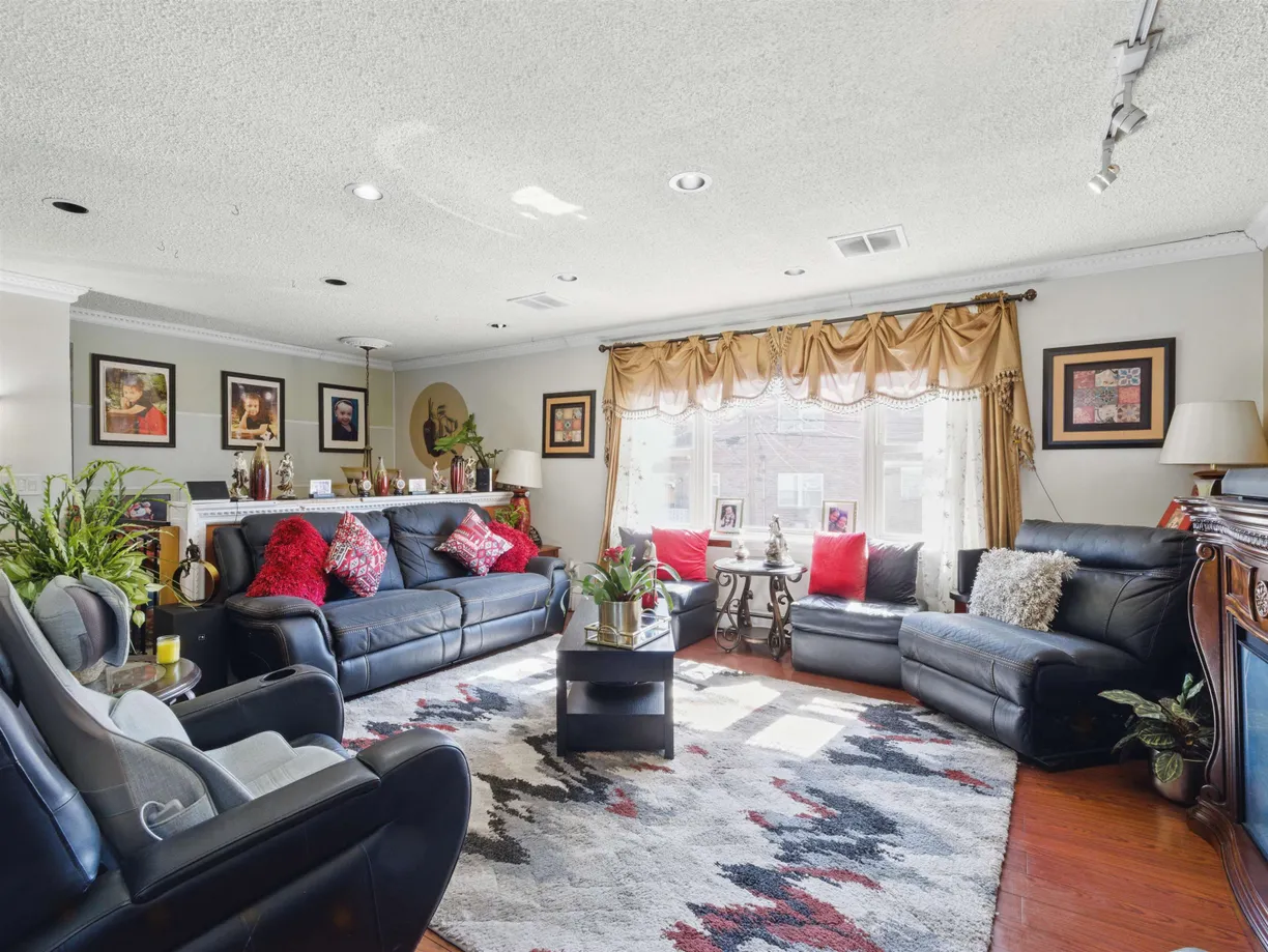 Jersey City/Hoboken Real Estate | View 7507 DURHAM AVE, 2 | Listing