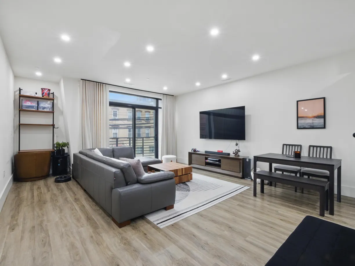 Jersey City/Hoboken Real Estate | View 391 PALISADE AVE, 204 | 2 Beds, 2 Baths