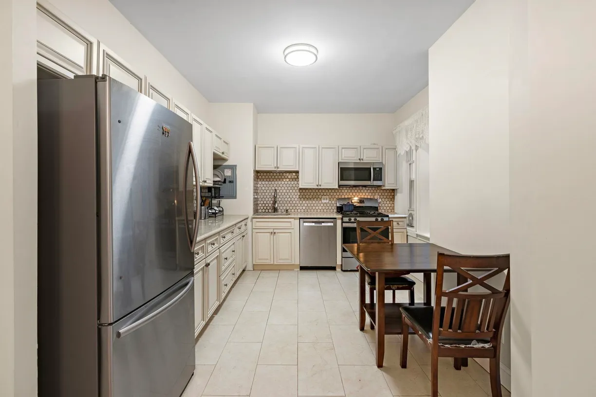 Jersey City/Hoboken Real Estate | View 282 MAGNOLIA AVE, 2 | Listing