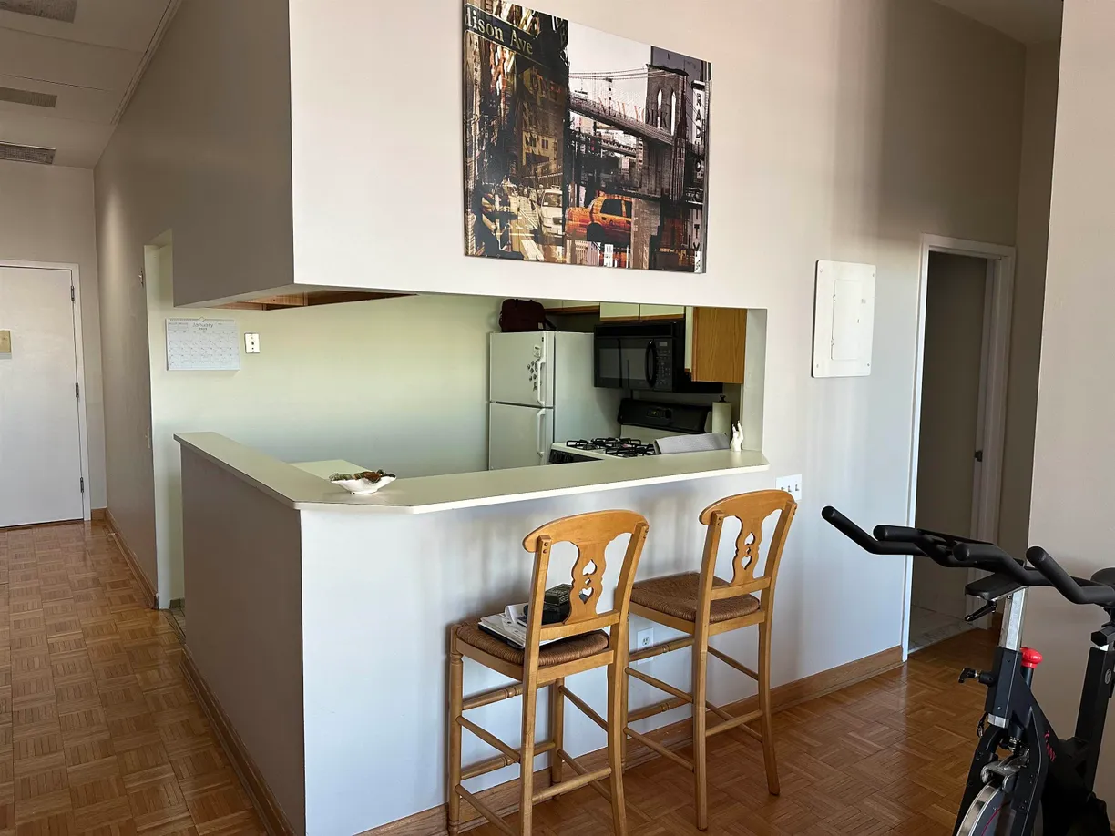 Jersey City/Hoboken Real Estate | View 223 BLOOMFIELD ST, 3B | 1 Bed, 1 Bath