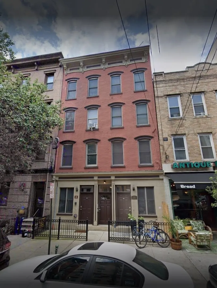 Jersey City/Hoboken Real Estate | View 120 WILLOW AVE, 6 (3R) | 1 Bed, 1 Bath