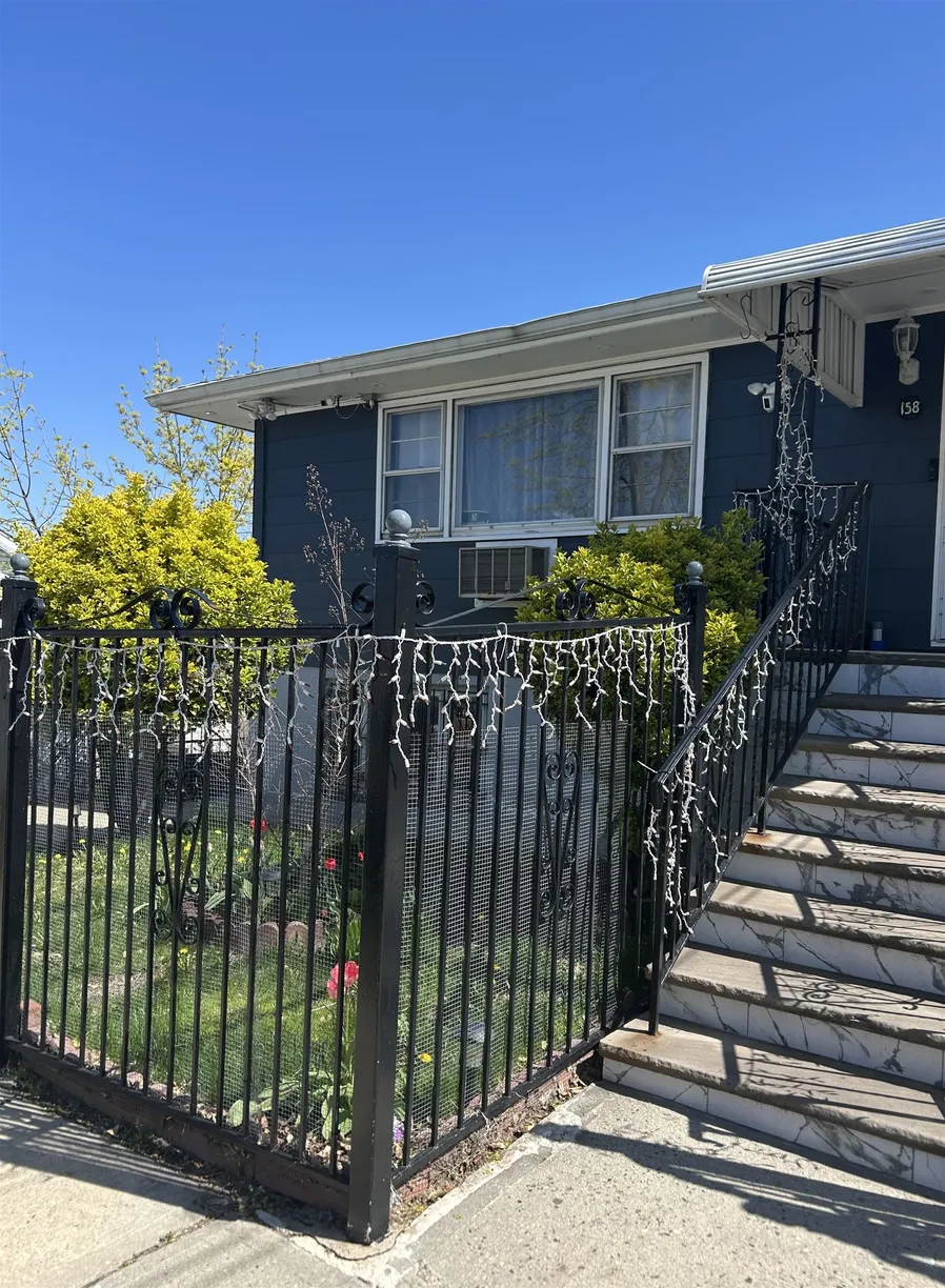 Jersey City/Hoboken Real Estate | View 158 GREENVILLE AVE, 1B | 2 Beds, 1 Bath