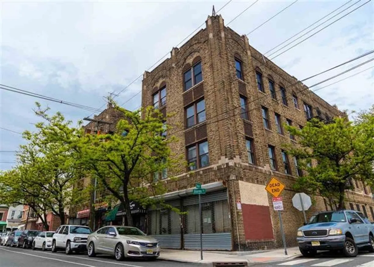 Jersey City/Hoboken Real Estate | View 124 STORMS AVE, 4G | 1 Bed, 1 Bath