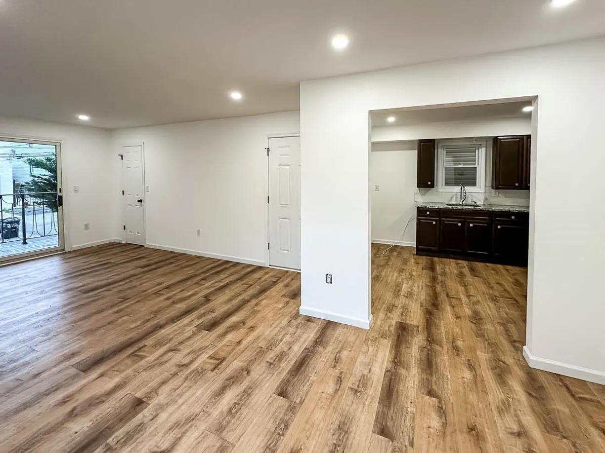 Jersey City/Hoboken Real Estate | View 21 FLOYD ST | Listing