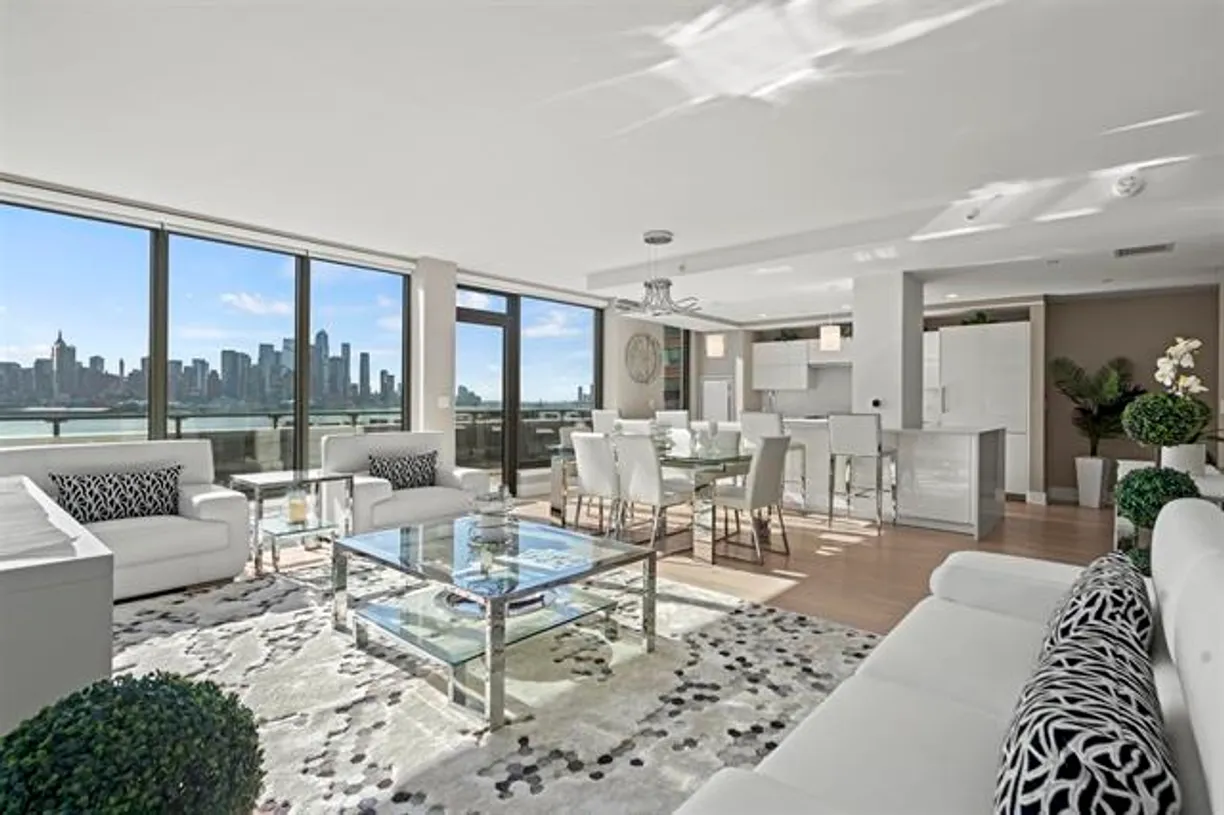 Jersey City/Hoboken Real Estate | View 9 AVENUE AT PORT IMPERIAL, 916 | 3 Beds, 2 Baths