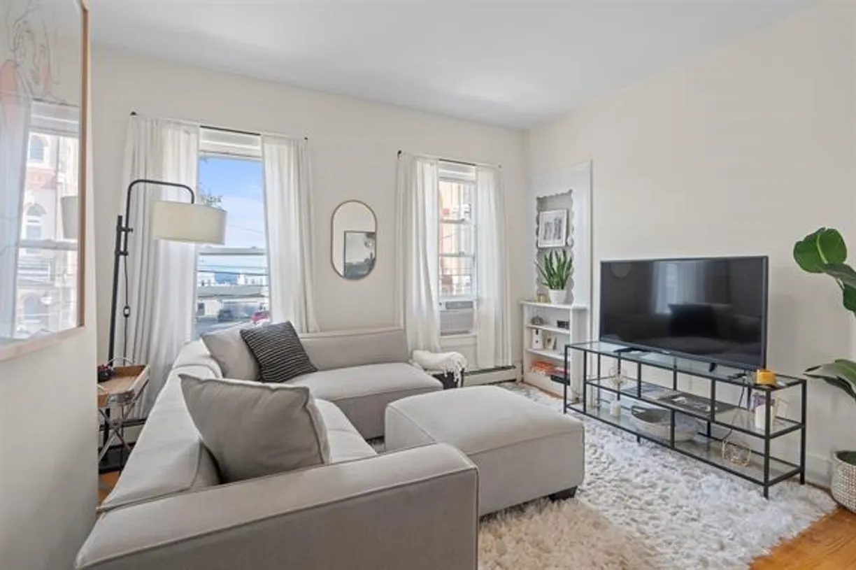 Jersey City/Hoboken Real Estate | View 1312 CENTRAL AVE, 2 | 2 Beds, 1 Bath