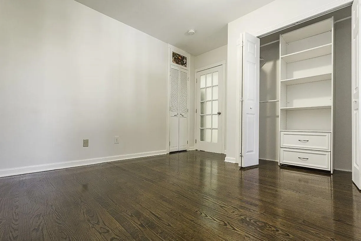 Jersey City/Hoboken Real Estate | View 342 PAVONIA AVE, #2 | Listing