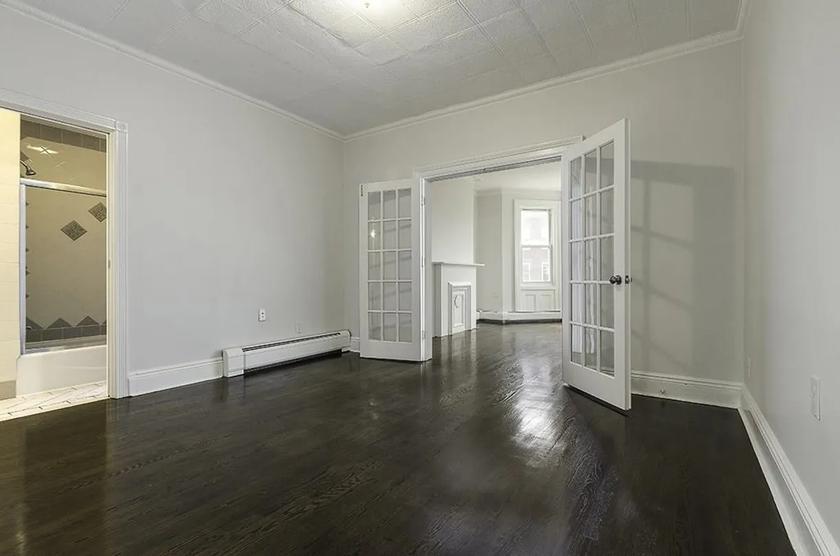 Jersey City/Hoboken Real Estate | View 342 PAVONIA AVE, #2 | 2 Beds, 1 Bath