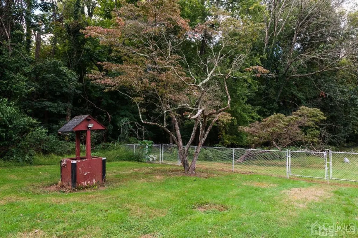Central NJ/Bucks County, PA Real Estate | View 926 Province Line Road | Listing