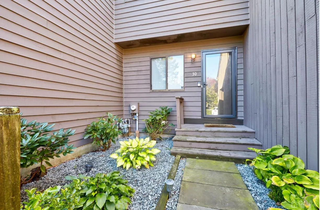 Central NJ/Bucks County, PA Real Estate | View 30 Matthew Drive | Listing