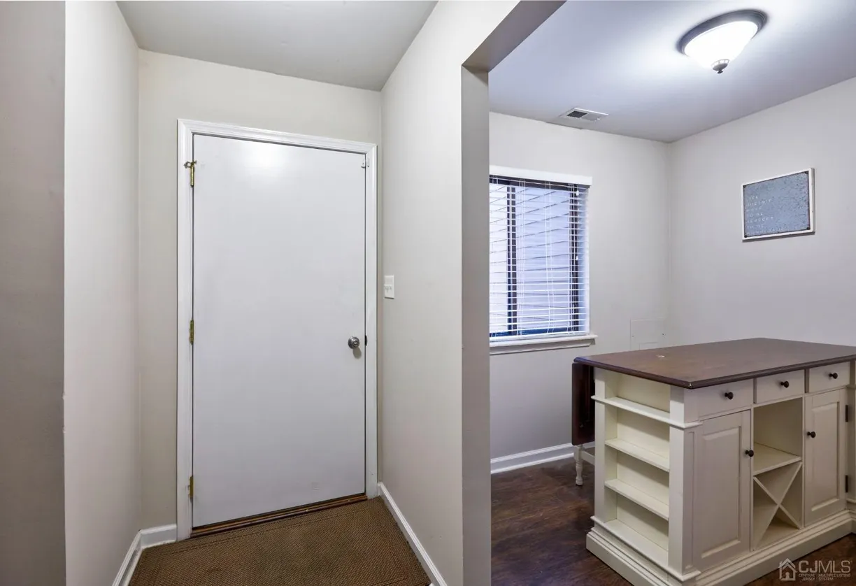 Central NJ/Bucks County, PA Real Estate | View 30 Matthew Drive | Listing